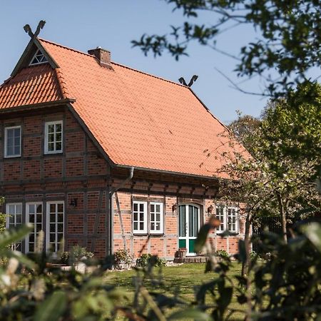 Fachwerk-Ferienhaus, Ruhe Auf Dem Land, Haustiere Willkommen, Leihfahrraeder, 24-7 Check In Kirchlinteln Exteriér fotografie