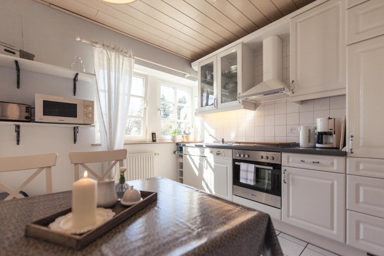 Fachwerk-Ferienhaus, Ruhe Auf Dem Land, Haustiere Willkommen, Leihfahrraeder, 24-7 Check In Kirchlinteln Exteriér fotografie